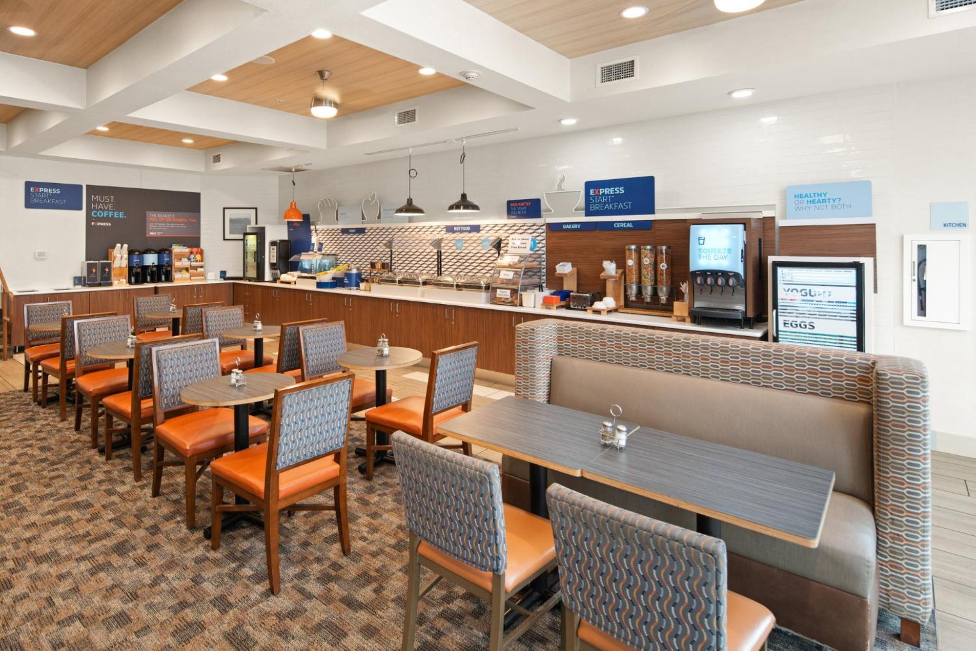 Holiday Inn Express Hotel & Suites Coeur D'Alene I-90 Exit 11 By Ihg Exterior photo